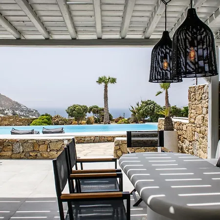 Mykonos 4 Bedroom Pool Βίλα Ελιά