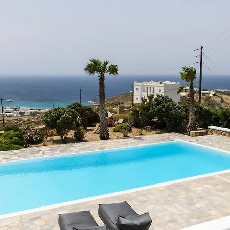 Mykonos 4 Bedroom Pool